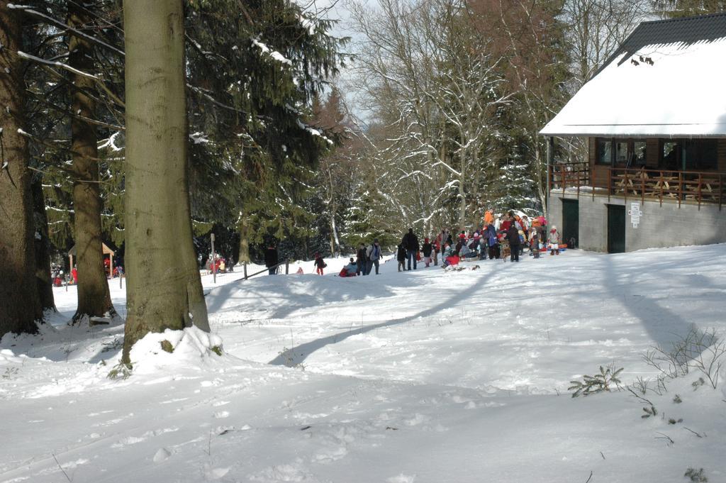 Gite Des Bois De Spa Exteriör bild